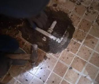 宾县卫生间漏水维修公司为您分享下卫生间渗水如何处理及注意事项